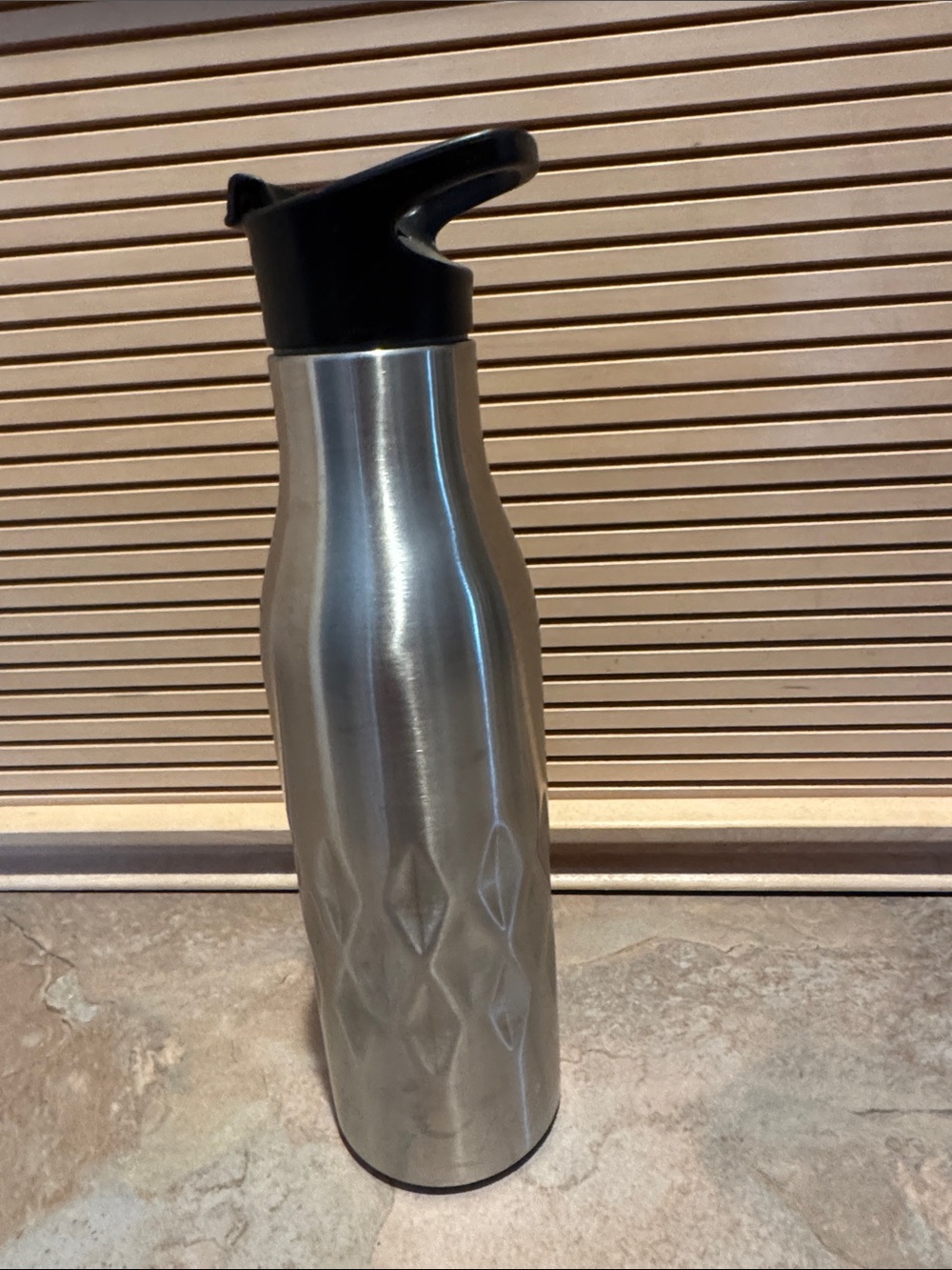 Primula Sainless Steel Silver Water Bottle with Black Flip Lid